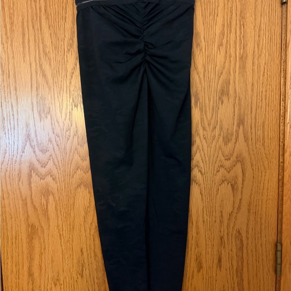 SHEIN Black Elastic Waistband